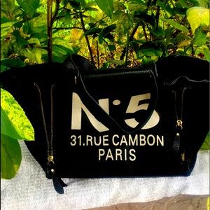 Large black leather Chanel ‘31 Rue Cambon tote bag